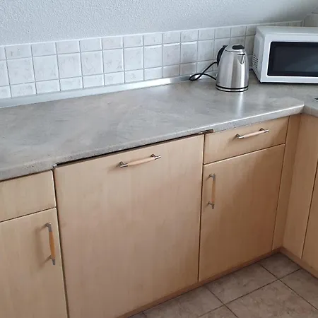 Klimatisierte Wohnung Kastanie Mit Balkon Lohne  Exterior photo