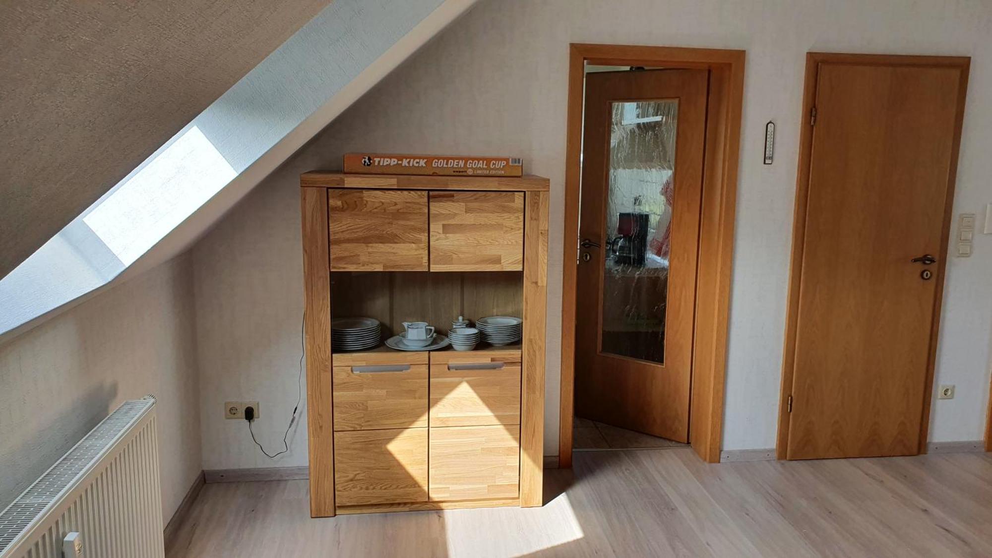 Klimatisierte Kastanie Mit Balkon Apartment